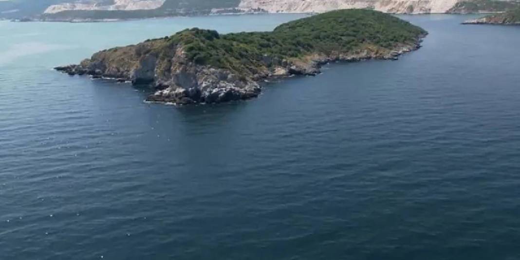 Adını duyunca şaşıracaksınız, gidince dönmek istemeyeceksiniz! Ne Maldivler ne Santorini: Marmara’nın gizli adası! 7